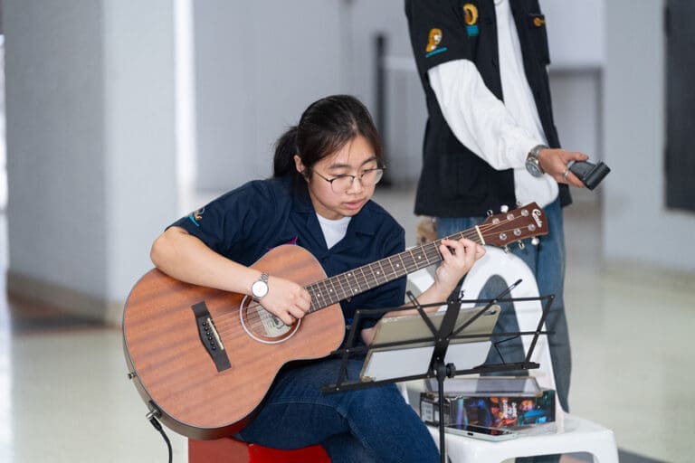 SPU 33